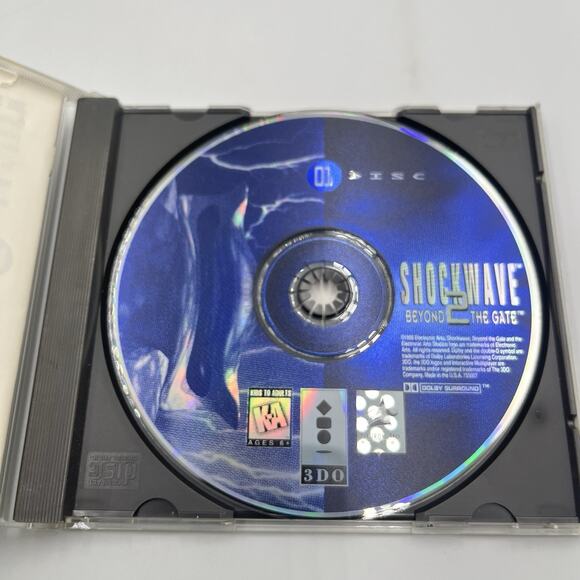 Shockwave 2: Beyond The Gate (3DO, 1995) [Disc 1 Only] - Picture 5 of 5